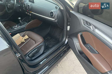 Седан Audi A3 2015 в 