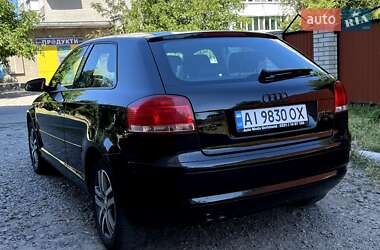 Хэтчбек Audi A3 2006 в 