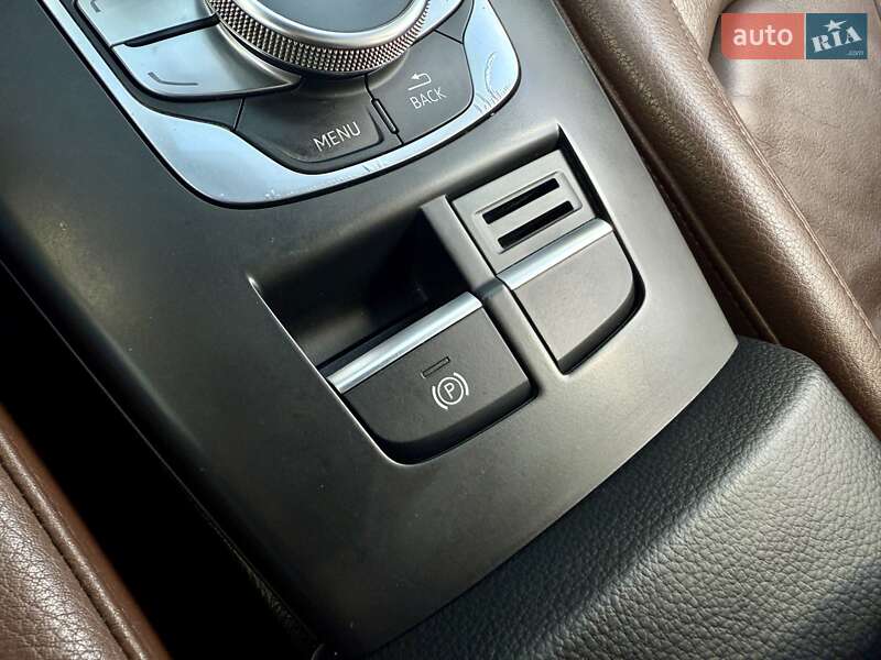 Хэтчбек Audi A3 2016 в Харькове