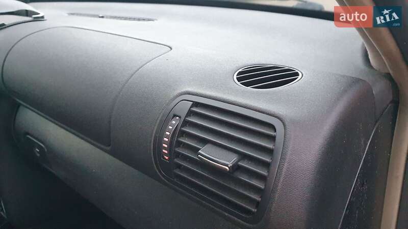 Хэтчбек Audi A3 2002 в Киеве