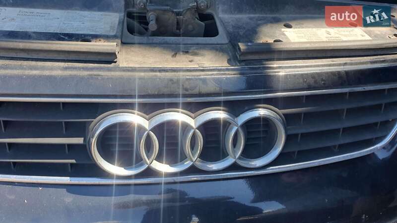 Хэтчбек Audi A3 2002 в Киеве