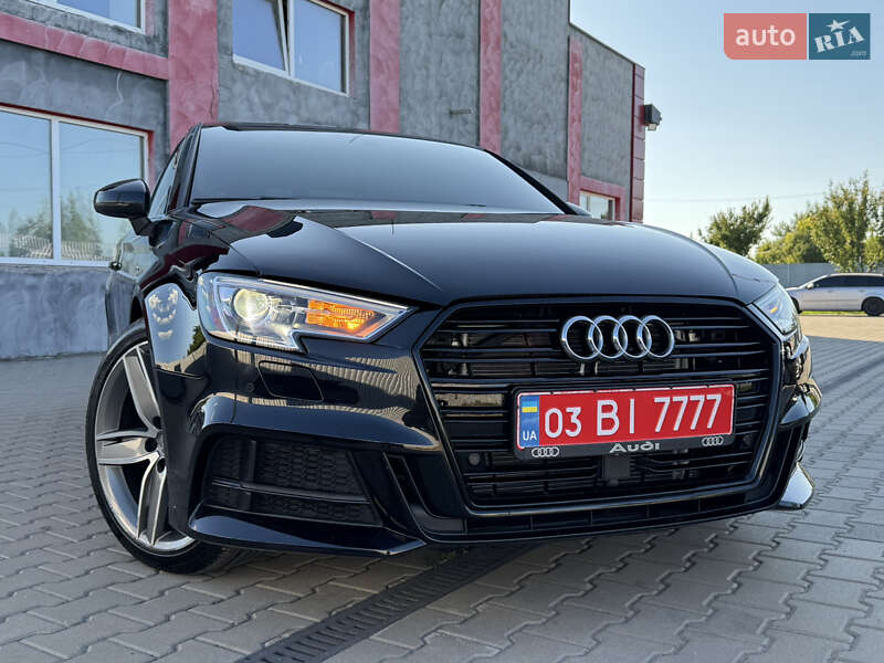 Седан Audi A3 2018 в Лубнах
