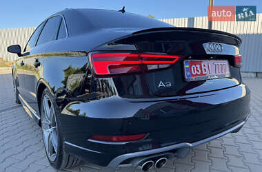 Седан Audi A3 2018 в 
