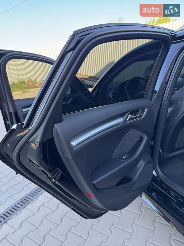 Седан Audi A3 2018 в Лубнах