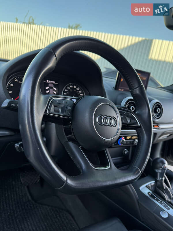 Седан Audi A3 2018 в Лубнах