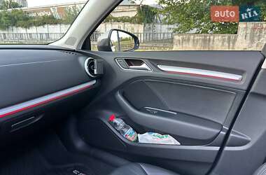 Седан Audi A3 2016 в 