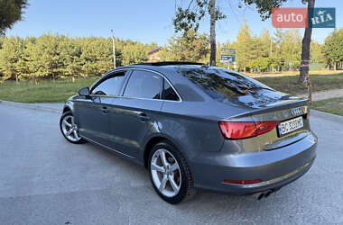 Седан Audi A3 2014 в Новояворовске