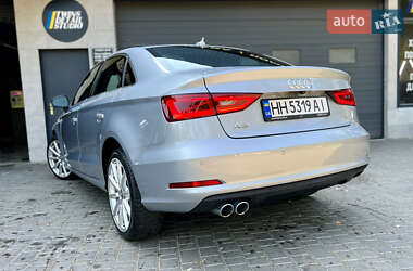 Седан Audi A3 2014 в 