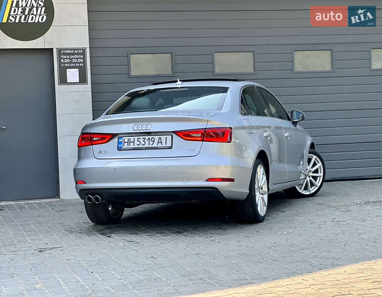 Седан Audi A3 2014 в Одессе