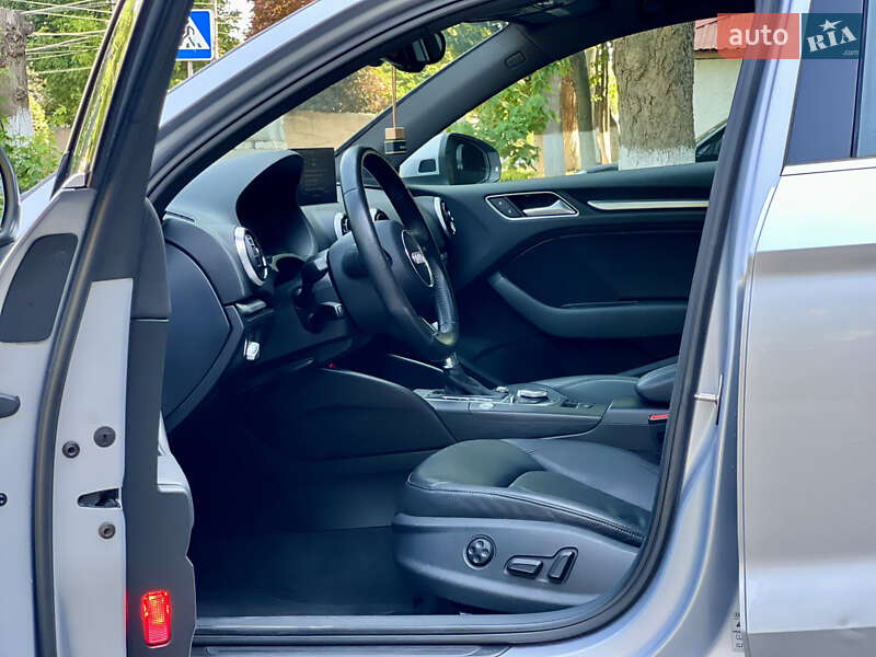 Седан Audi A3 2014 в Одессе