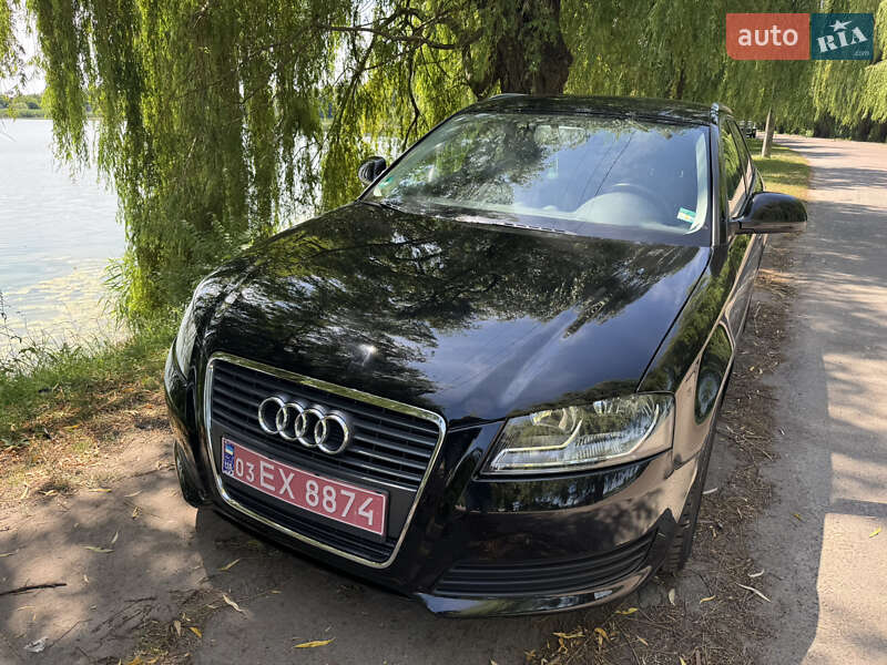 Хэтчбек Audi A3 2009 в Млинове