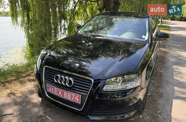 Хэтчбек Audi A3 2009 в 