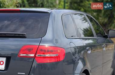 Хэтчбек Audi A3 2009 в 
