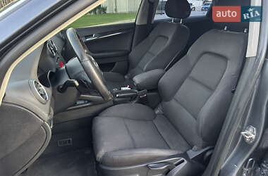 Хэтчбек Audi A3 2007 в 