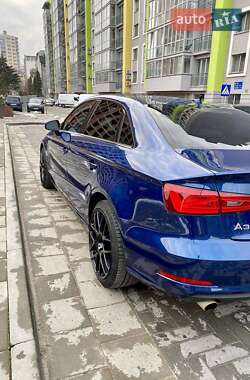 Седан Audi A3 2015 в 