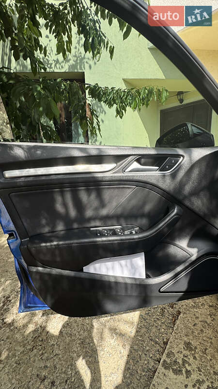Седан Audi A3 2017 в Харькове