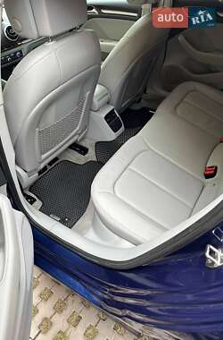 Седан Audi A3 2015 в 
