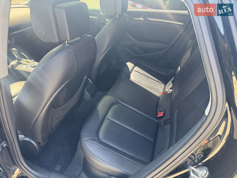 Седан Audi A3 2014 в Миколаєві
