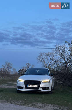 Седан Audi A3 2016 в Києві