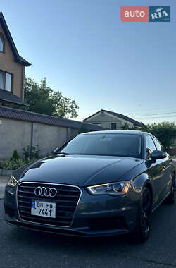 Седан Audi A3 2016 в 