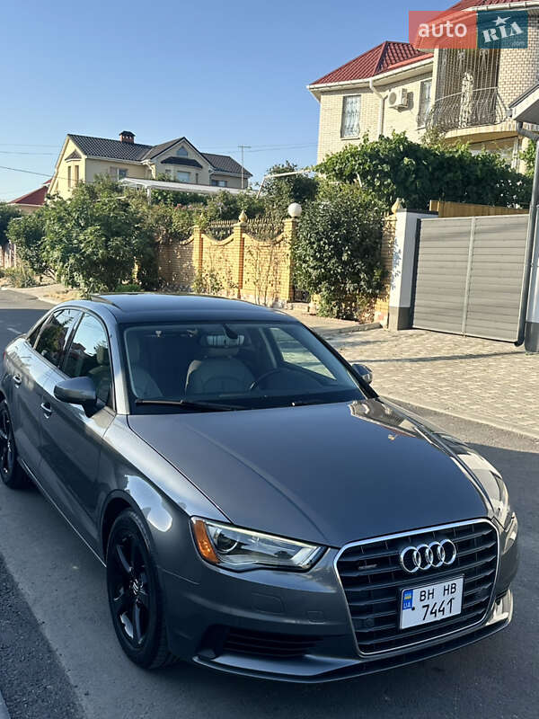 Седан Audi A3 2016 в Одесі