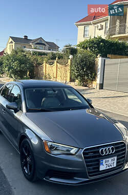 Седан Audi A3 2016 в 