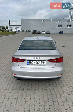 Седан Audi A3 2014 в 