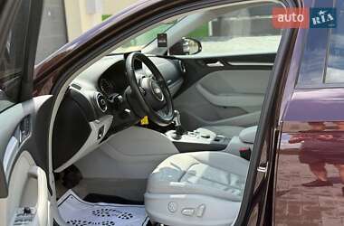 Седан Audi A3 2015 в 