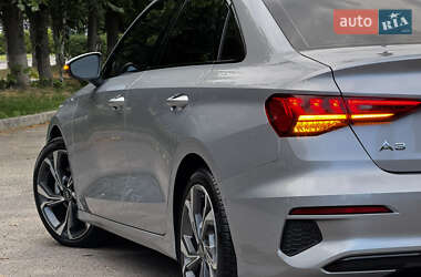 Седан Audi A3 2022 в 