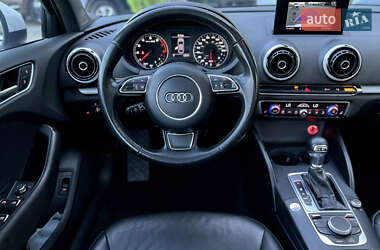 Седан Audi A3 2016 в 