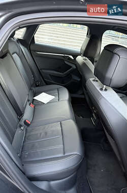 Седан Audi A3 2021 в 