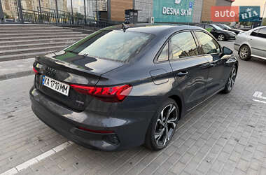Седан Audi A3 2021 в 