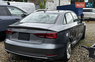 Седан Audi A3 2018 в 