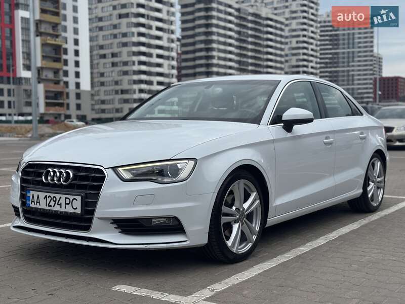 Седан Audi A3 2013 в Києві