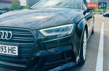 Хетчбек Audi A3 2017 в 
