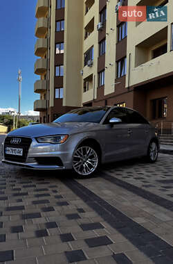 Седан Audi A3 2015 в 