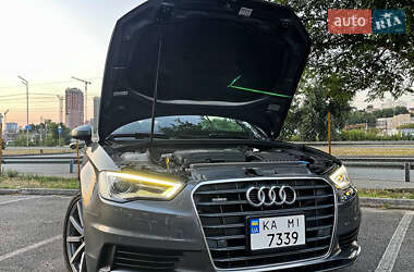 Кабриолет Audi A3 2016 в 