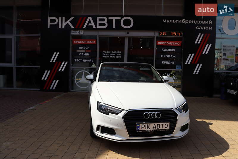 Кабриолет Audi A3 2019 в Львове