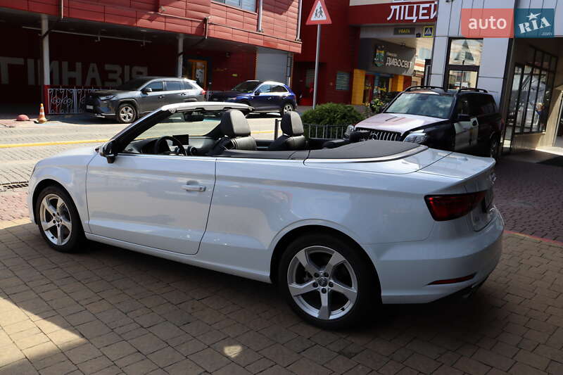 Кабриолет Audi A3 2019 в Львове