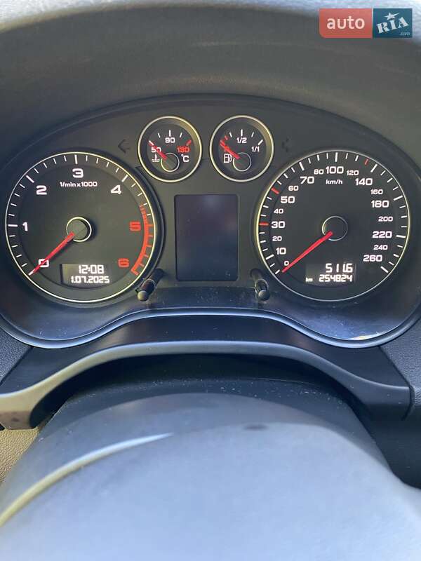 Хэтчбек Audi A3 2008 в Нововолынске фото 6 Хэтчбек Audi A3 2008 в Нововолынске