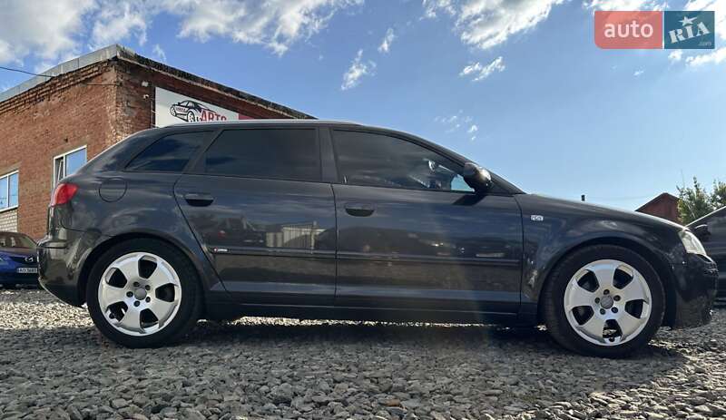 Хетчбек Audi A3 2005 в Смілі
