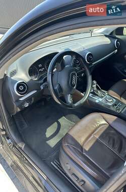 Седан Audi A3 2015 в 