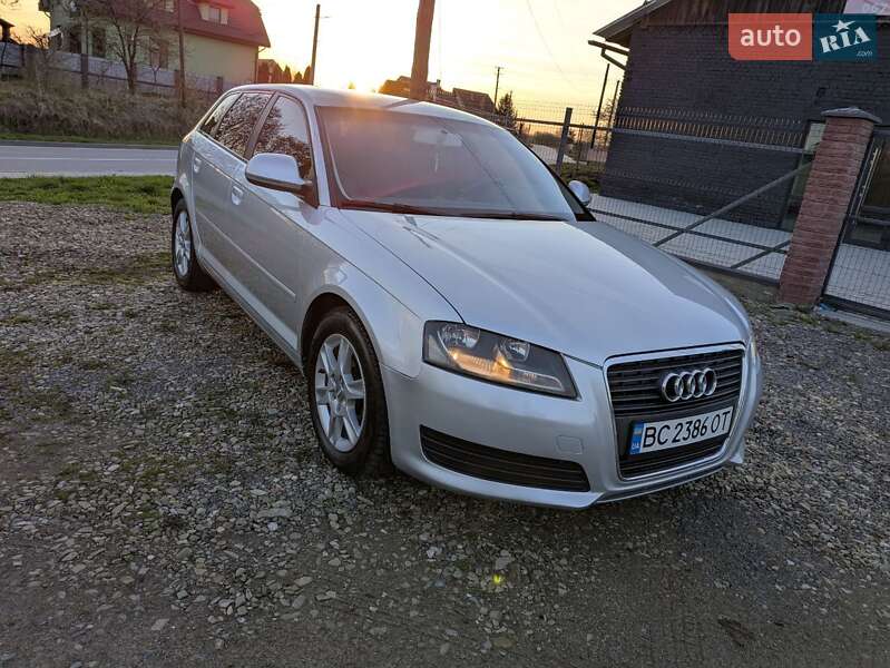 Хетчбек Audi A3 2009 в Самборі