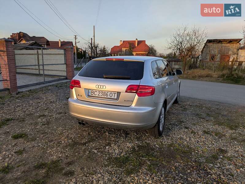 Хетчбек Audi A3 2009 в Самборі
