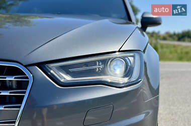 Седан Audi A3 2015 в Львове