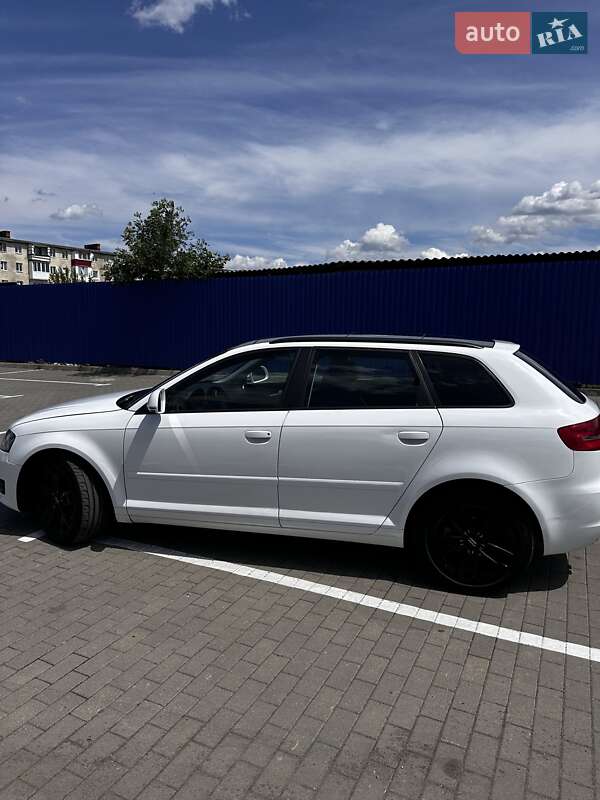 Хетчбек Audi A3 2009 в Калуші