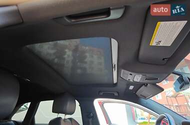 Хэтчбек Audi A3 2016 в 