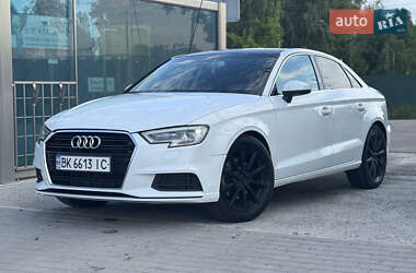 Седан Audi A3 2014 в Києві