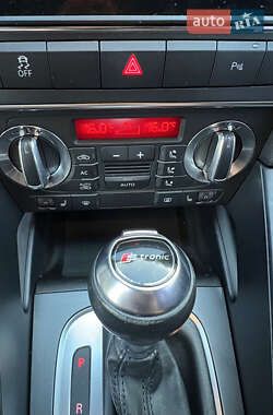 Хетчбек Audi A3 2010 в 