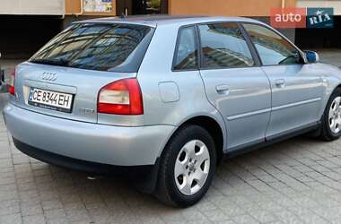 Хэтчбек Audi A3 2001 в 